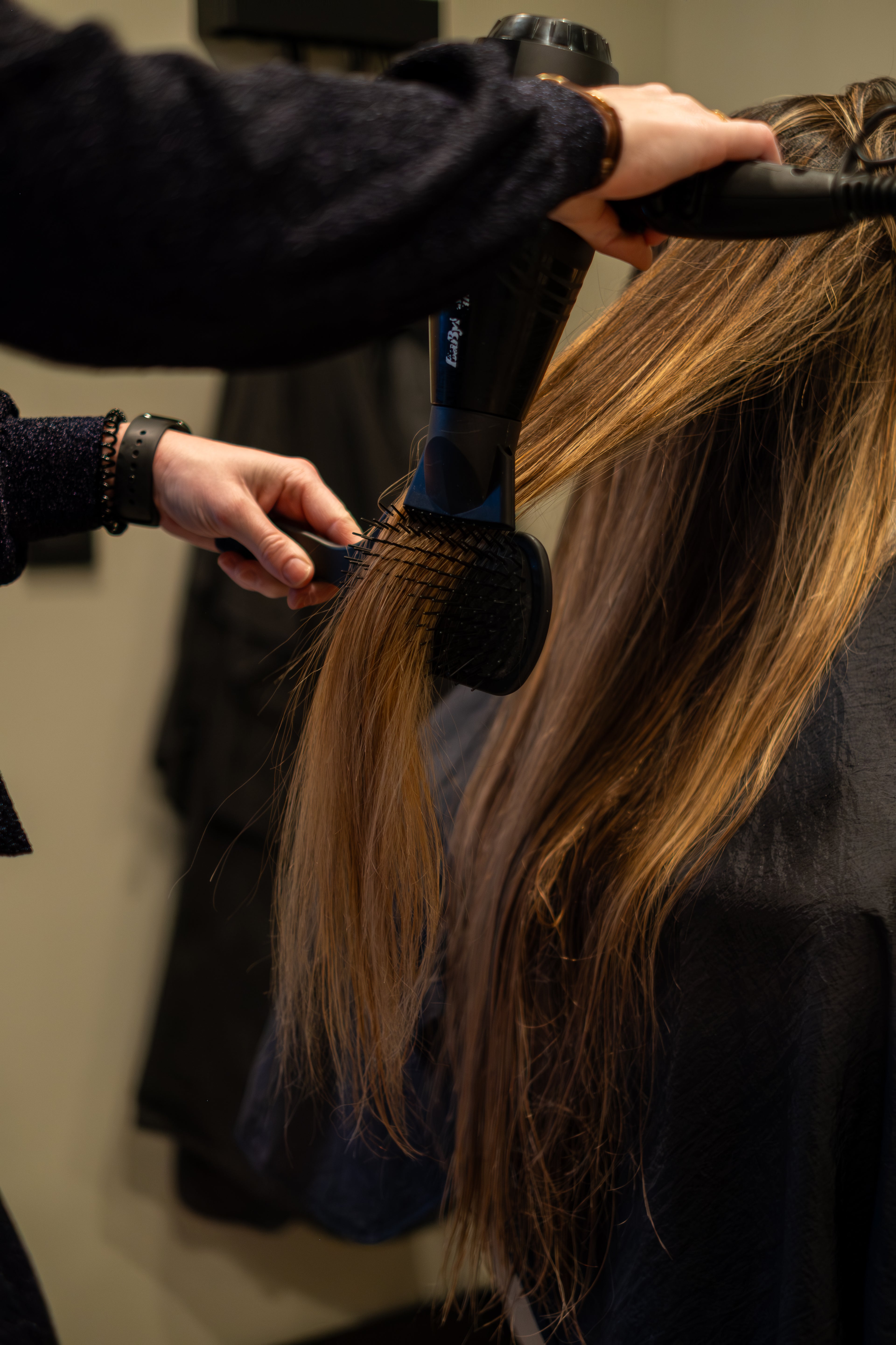 Haren föhnen door Lieke Figge